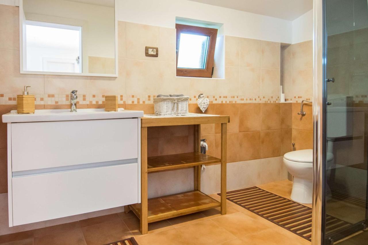 Alek Apartment Novigrad  Luaran gambar